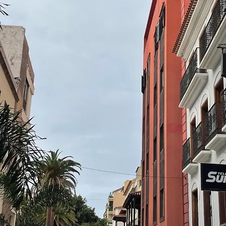 Plaza Del Charco I דירה
